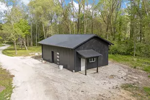 70037 Winding Pines Pkwy, Niles, MI 49120 - Photo 8