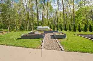70037 Winding Pines Pkwy, Niles, MI 49120 - Photo 88