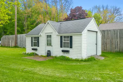 8239 W Long Lake Drive, Kalamazoo, MI 49048 - Photo 34