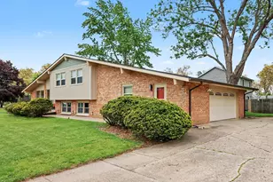 803 Woodheath Ave, Portage, MI 49024 - Photo 2