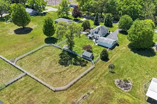 1165 S Bainbridge Center Rd, Benton Harbor, MI 49022 - Photo 1