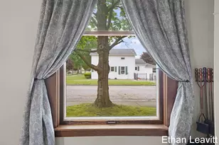 407 S Lincoln St, Portland, MI 48875 - Photo 20