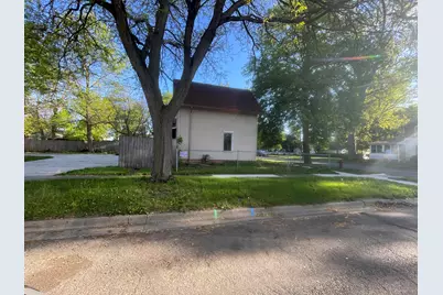 412 Quarry Street, Jackson, MI 49201 - Photo 6