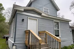 911 N Clinton St, Albion, MI 49224 - Photo 1