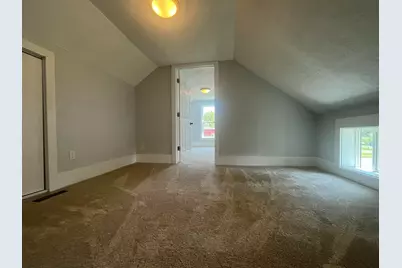 154 W Saint Joe Street, Hillsdale, MI 49242 - Photo 12