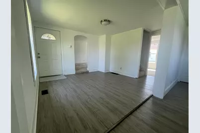 154 W Saint Joe Street, Hillsdale, MI 49242 - Photo 8