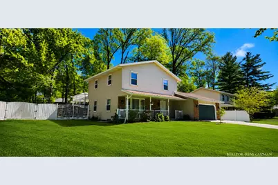 4810 Stauffer Avenue SE, Kentwood, MI 49508 - Photo 2