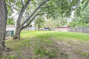 223 W High St, Bangor, MI 49013 - Photo 6