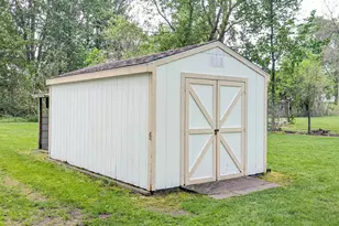 223 W High St, Bangor, MI 49013 - Photo 8