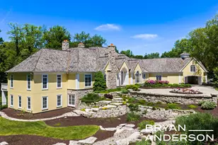 6029 Hillsborough Ct SW, Grandville, MI 49418 - Photo 6