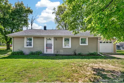 1028 S Hayes Street, Hastings, MI 49058 - Photo 2