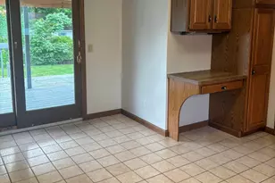 1012 Sixth St, Jackson, MI 49203 - Photo 6