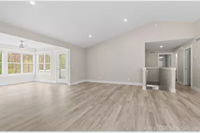 1448 E Addison Way, Muskegon, MI 49445 - Photo 14