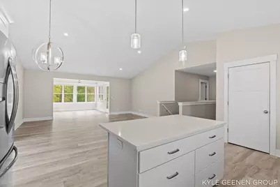 1448 E Addison Way, Muskegon, MI 49445 - Photo 18