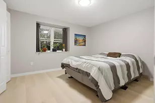 45315 Kensington St, Utica, MI 48317 - Photo 10