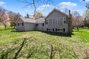 6665 Lakeshore Rd, Manistee, MI 49660 - Photo 24