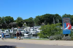 912 Indiana Ave, South Haven, MI 49090 - Photo 28