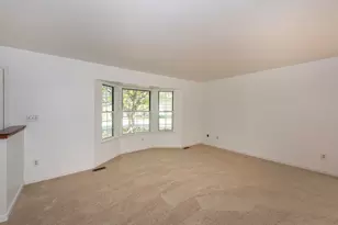 5665 Caren Dr, Ypsilanti, MI 48197 - Photo 14