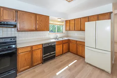 5665 Caren Drive, Ypsilanti, MI 48197 - Photo 24