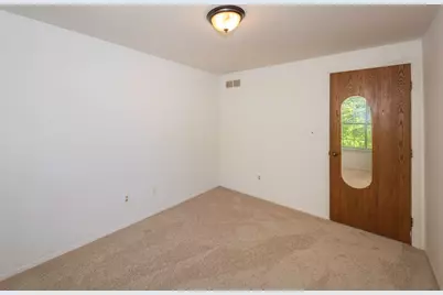 5665 Caren Drive, Ypsilanti, MI 48197 - Photo 44