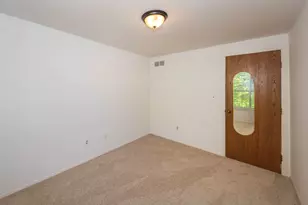5665 Caren Dr, Ypsilanti, MI 48197 - Photo 44