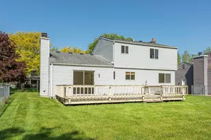 5665 Caren Dr, Ypsilanti, MI 48197 - Photo 6