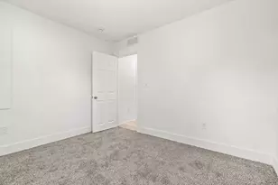 1568 Forrest Ave NE, Grand Rapids, MI 49505 - Photo 38