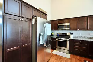4481 Bridgeview Ln, Canton, MI 48188 - Photo 10