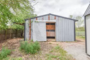 444 Block Rd, Coldwater, MI 49036 - Photo 4