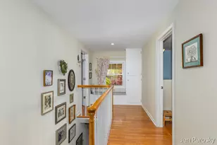 1646 Laurel Ave SE, Grand Rapids, MI 49506 - Photo 20