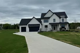 10071 Hideaway Ct SE, Caledonia, MI 49316 - Photo 2