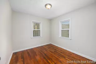 1146 Eastern Ave NE, Grand Rapids, MI 49503 - Photo 8