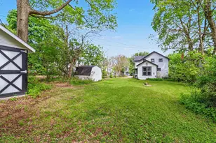 215 E Washington St, Greenville, MI 48838 - Photo 26