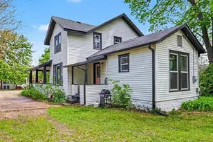 215 E Washington St, Greenville, MI 48838 - Photo 22