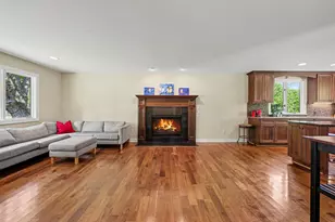 2728 Holyoke Ln, Ann Arbor, MI 48103 - Photo 8