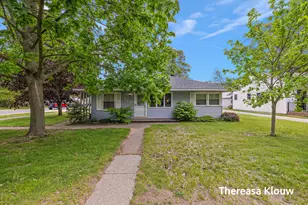 710 Quarterline Rd, Muskegon, MI 49442 - Photo 38