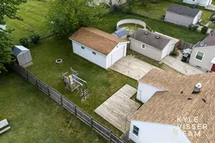 331 41st St SW, Wyoming, MI 49548 - Photo 28