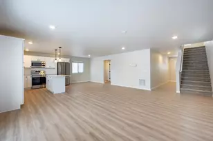 2328 Anchor Ave, Traverse City, MI 49686 - Photo 4