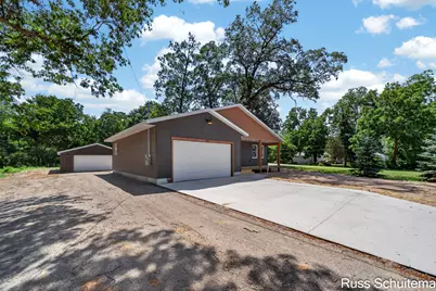 170 N 6th Avenue, Fruitport, MI 49415 - Photo 4