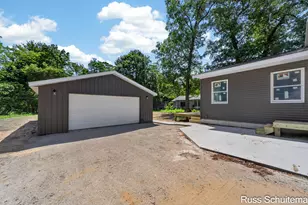 170 N 6th Ave, Fruitport, MI 49415 - Photo 36