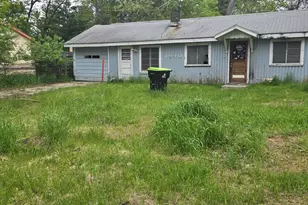 1940 Mullet Ave, Saint Helen, MI 48656 - Photo 2