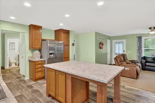 523 Jenks St, Concord, MI 49237 - Photo 8