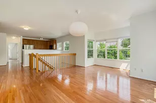 1155 Freesia Ct, Ann Arbor, MI 48105 - Photo 4