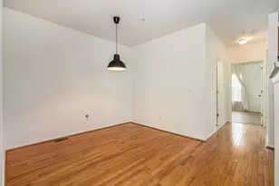 1155 Freesia Ct, Ann Arbor, MI 48105 - Photo 8