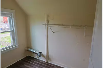 28 E Henry Street, River Rouge, MI 48218 - Photo 8
