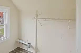 28 E Henry St, River Rouge, MI 48218 - Photo 8