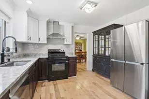16195 Madoline St, Beverly Hills, MI 48025 - Photo 14