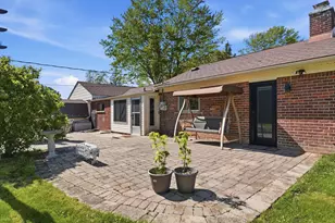 16195 Madoline St, Beverly Hills, MI 48025 - Photo 38