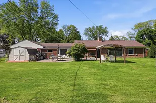 16195 Madoline St, Beverly Hills, MI 48025 - Photo 36