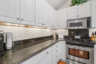 955 - 957 W Center St, Douglas, MI 49406 - Photo 26